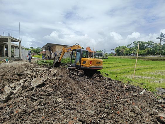 Alat Berat Excavator 2